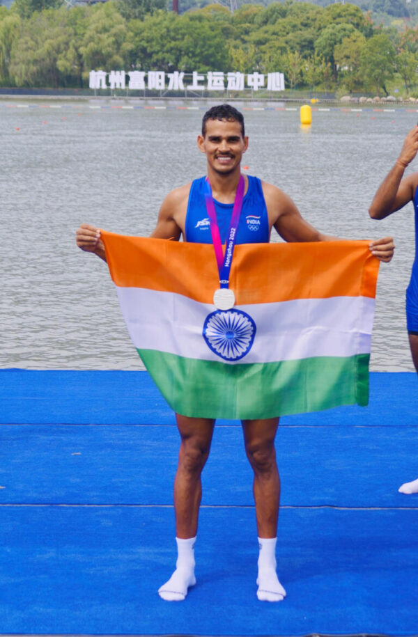 Photo of GOOD NEWS : : यूपी के पुनीत, नितिन व उज्जवल भारतीय रोइंग टीम में