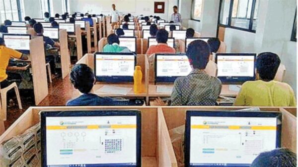 Photo of ऑनलाइन प्रतियोगी परीक्षाएं- सुविधाएं एवं प्रश्न पत्र लीक होने की संभावनाएं