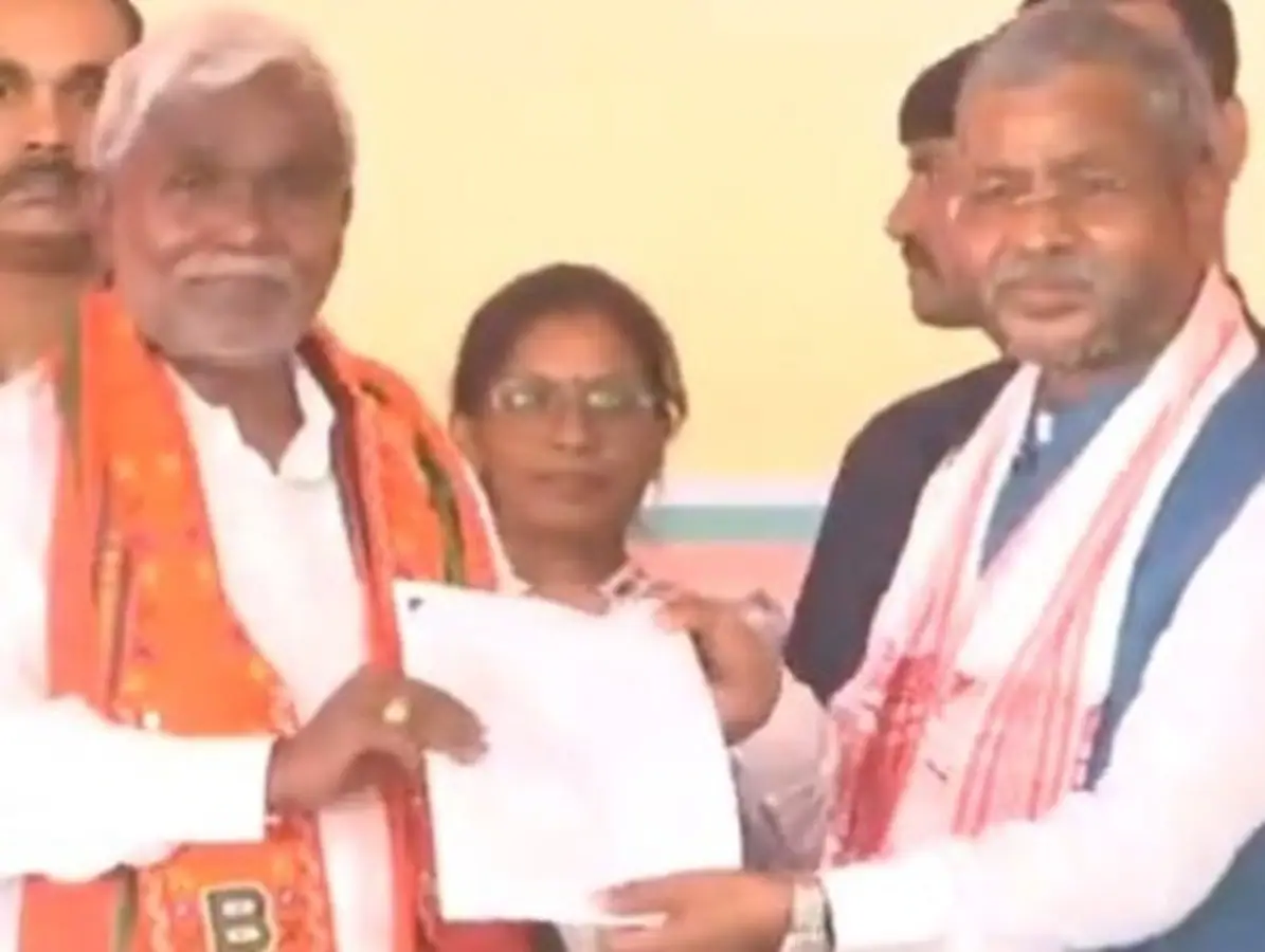 Photo of झारखंड के पूर्व सीएम चंपाई सोरेन बीजेपी में हुए शामिल