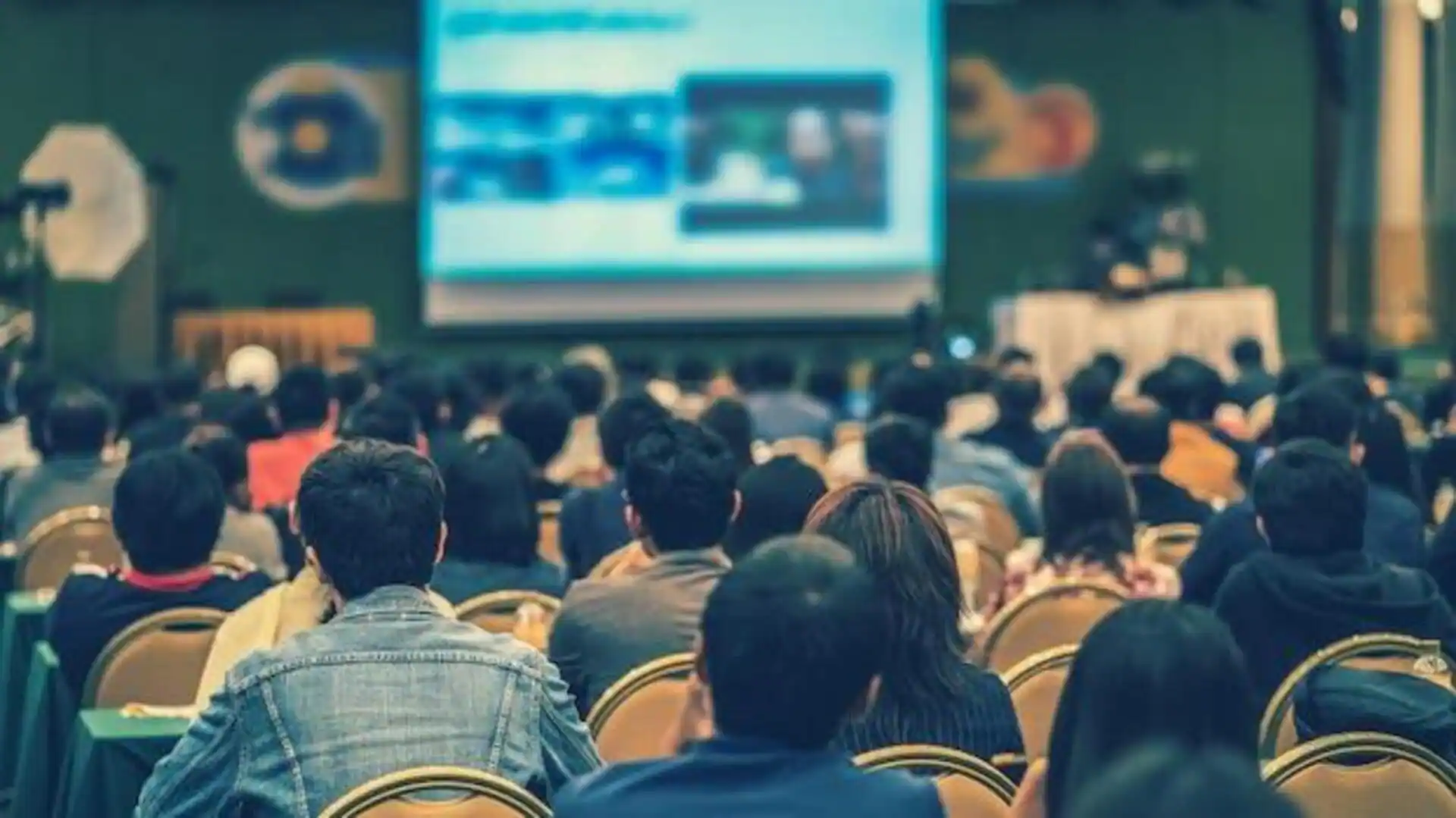 Photo of कोचिंग संस्थान की समस्याएँ और सुझाव: सुरक्षा, गुणवत्ता, प्रेम संबंधों का केंद्र, आत्महत्या