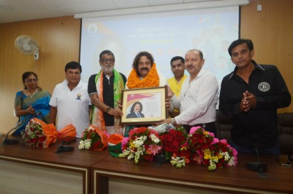 Photo of डा. आरपी सिंह बोले-यही लय बरकरार रही तो लास एंजिल्स में GOLD जीतेंगे