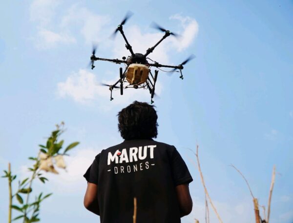 Photo of मारुत ड्रोन का अनोखा कदम: नए खरीदारों के लिए डीजीसीए पायलट प्रशिक्षण मुफ्त