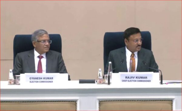 Photo of महाराष्ट्र में 20 नवंबर, झारखंड में दो चरणों में 13-20 नवंबर को वोटिंग, देखें-पूरा ब्यौरा