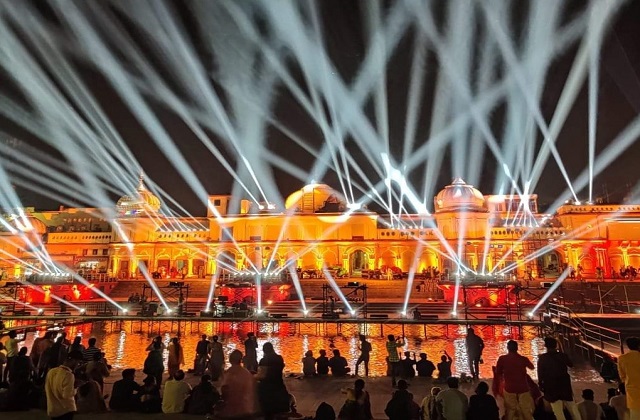 Photo of अयोध्या की दिवाली होगी बेहद खास : विशेष दीपकों से जगमगाएगा श्रीराम लला मन्दिर