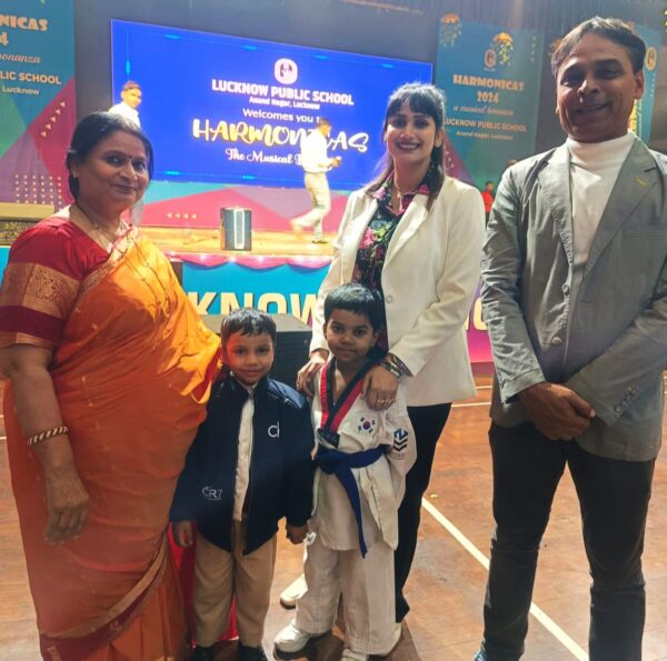 Photo of लखनऊ पब्लिक स्कूल आनंद नगर के वार्षिक उत्सव में ताइक्वांडो खिलाड़ियों का हुआ सम्मान