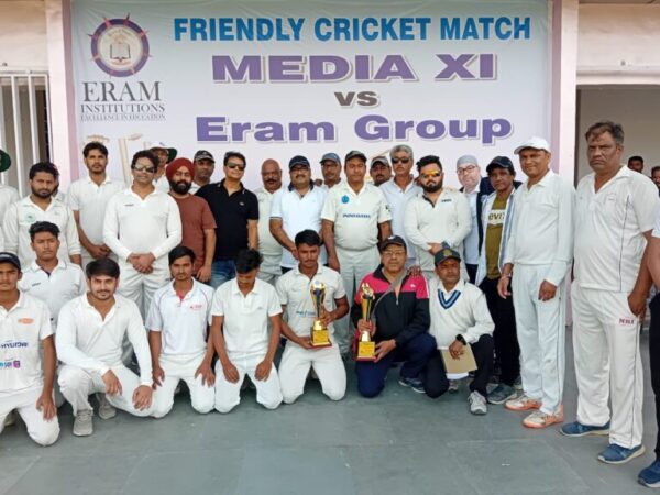 Photo of सुधीर तिवारी के पंजे से LSJA को ख़िताब, इरम ग्रुप को रोमांचक मैच में हराया