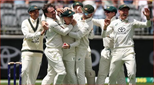 Photo of IND vs AUS 1st Test : पर्थ की तेज पिच पर टीम इंडिया ने किया सरेंडर, पढ़े पूरी रिपोर्ट