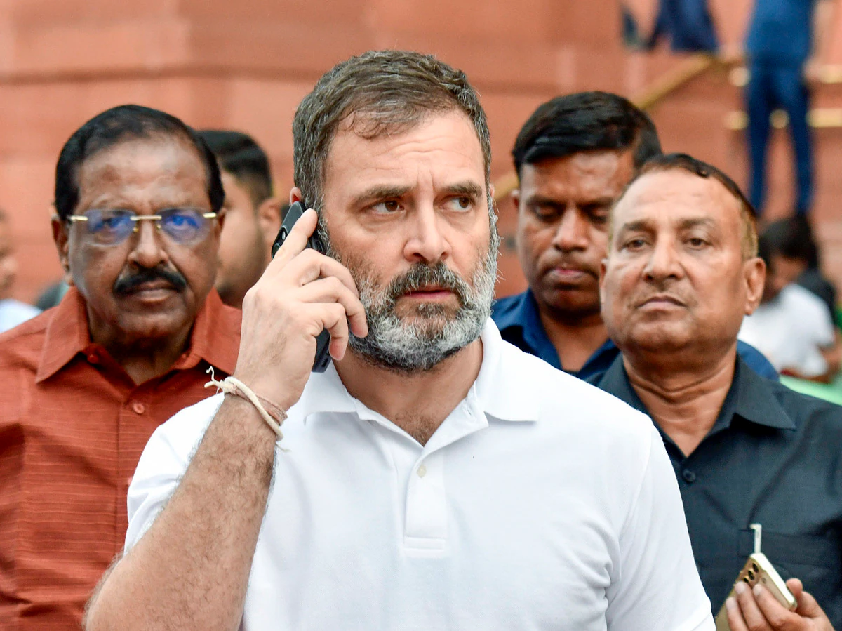 Photo of राहुल गांधी ने केंद्र सरकार पर जमकर हमला बोला, हाथरस कांड को लेकर भी घेरा