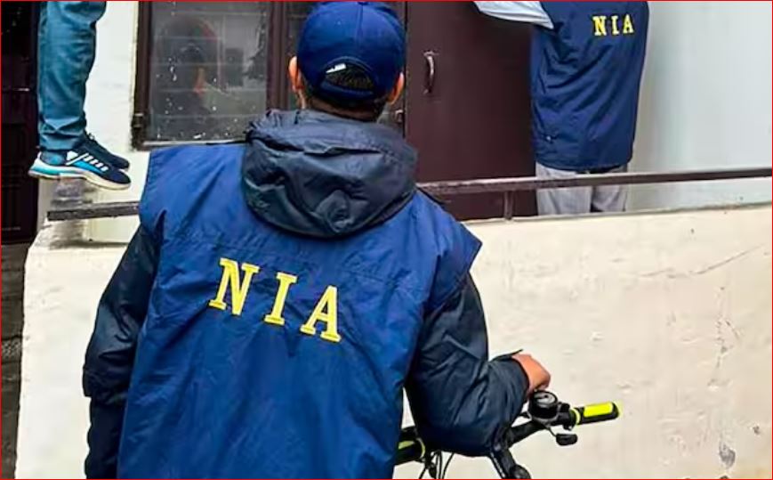 Photo of हथियार तस्करों पर NIA ने कसी नकेल, कई राज्यों में छापेमारी