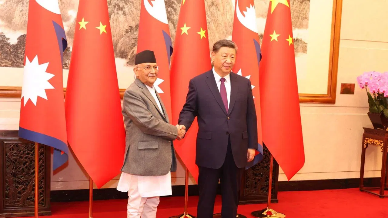 Photo of बीआरआई प्रोजेक्ट: चीन के और करीब आए ओली