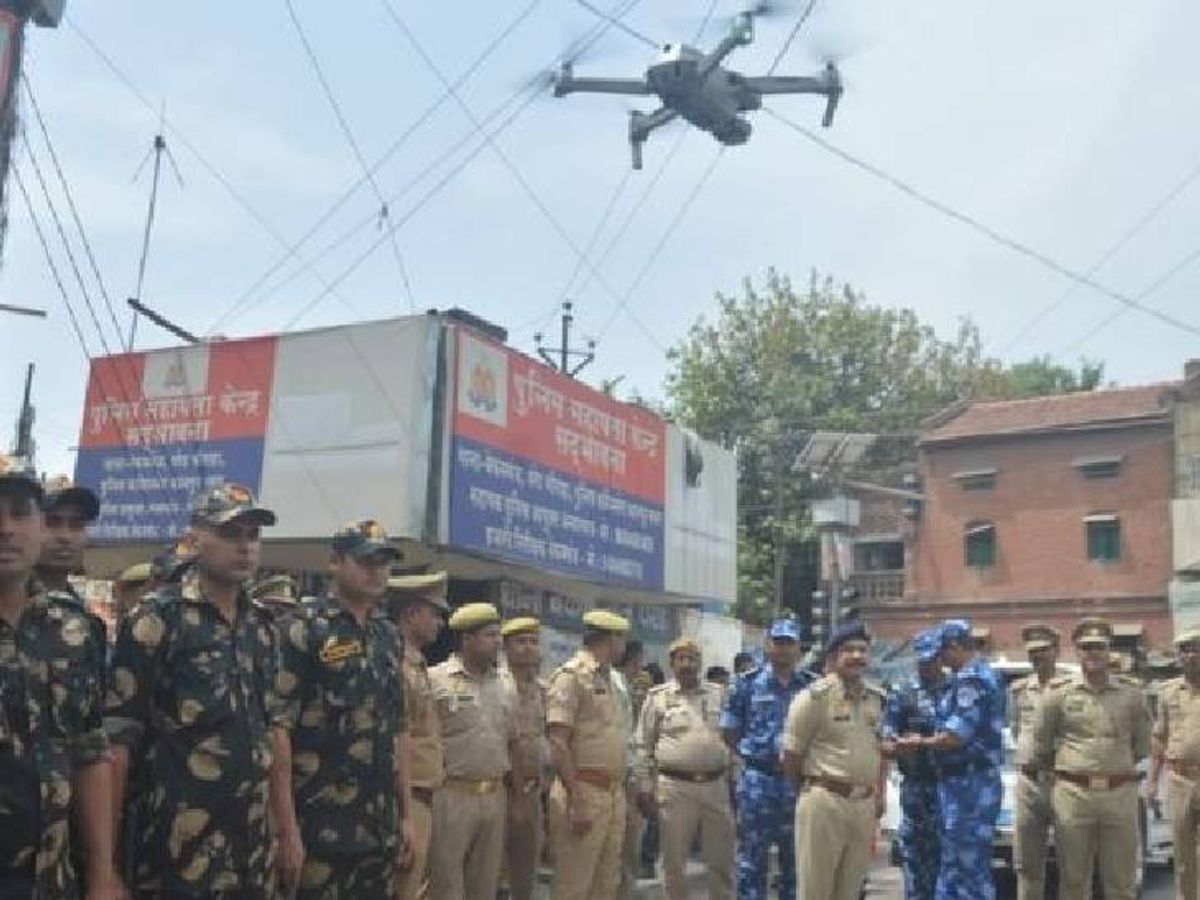 Photo of यूपी पुलिस अलर्ट मोड में, संभल और अयोध्या में ड्रोन से होगी निगरानी