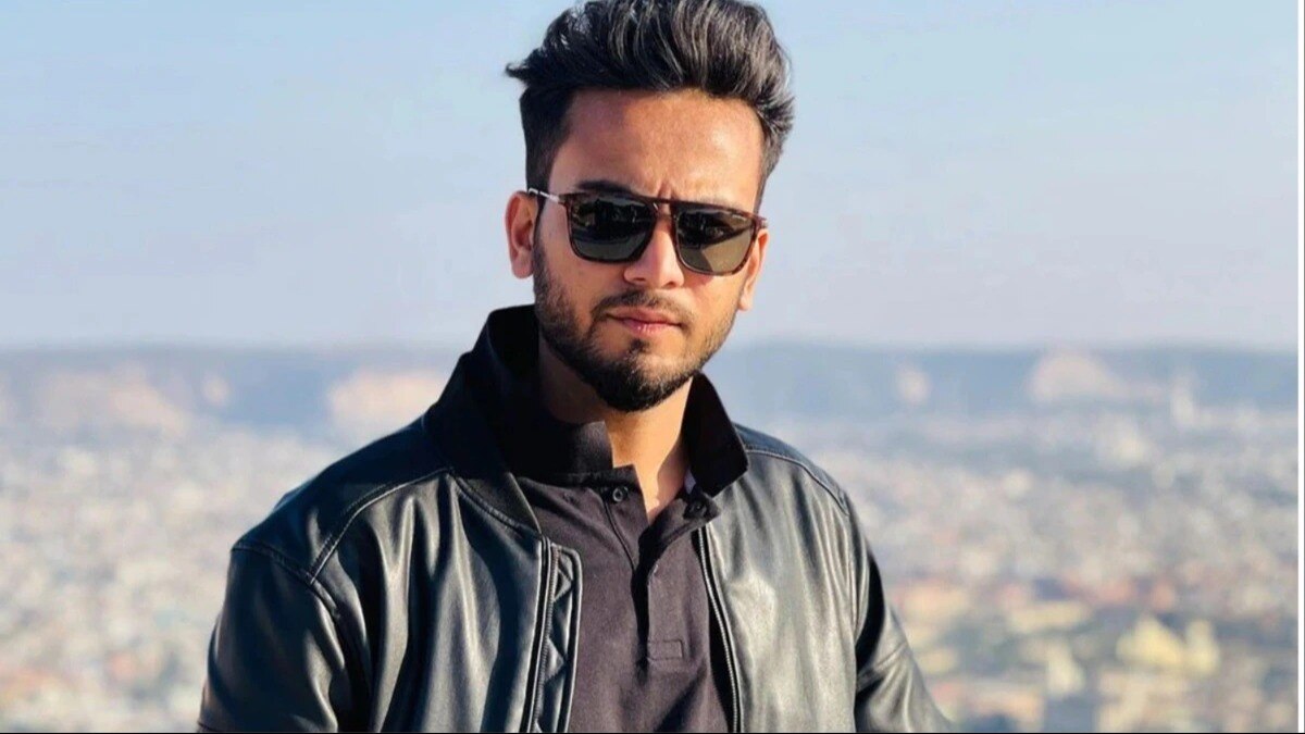 Photo of यूट्यूबर एल्विश यादव के खिलाफ FIR दर्ज करने का दिया आदेश, जानें क्यों