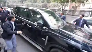 Photo of AAP का आरोप- ‘प्रवेश वर्मा के समर्थकों ने किया पथराव’