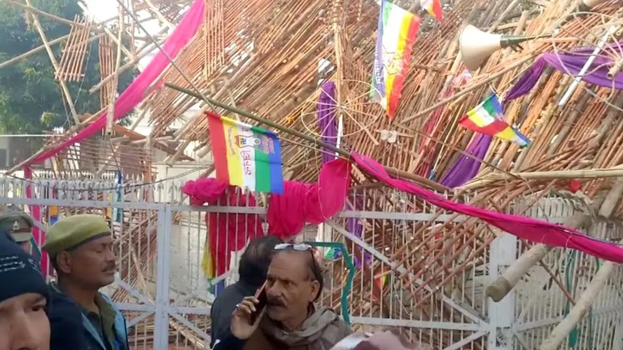 Photo of जैन निर्वाण महोत्सव में टूटा मंच, हादसे में 24 से ज्यादा लोग घायल