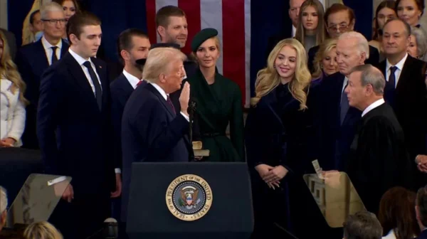 Photo of ट्रंप ने अमेरिका के 47वें राष्ट्रपति के रूप में ली शपथ, बताया क्या है उनका लक्ष्य ?