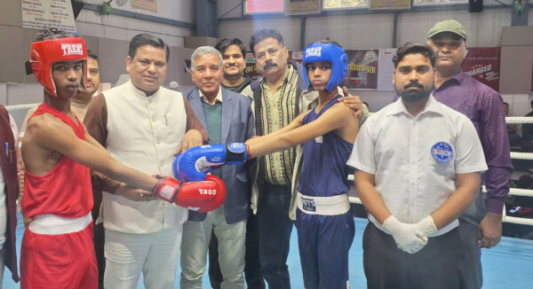 Photo of लखनऊ के गौरव, लक्ष्य व कृष्णा सेमीफाइनल में