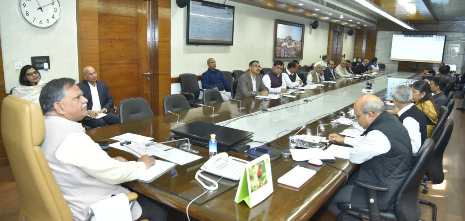 Photo of UP: परीक्षाओं में नकल की न रहे कोई गुंजाइश, इसलिए उठाए जा रहे हैं ये कदम