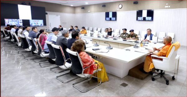 Photo of योगी ने कहा-जन आस्था को पूरा सम्मान, अराजकता स्वीकार नहीं