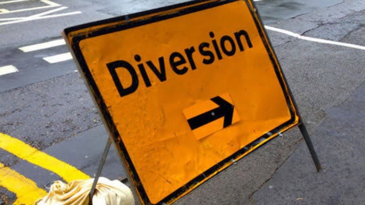 Photo of लखनऊ में होली और जुमे के दिन ट्रैफिक डायवर्जन, प्रशासन ने जारी किया खास प्लान