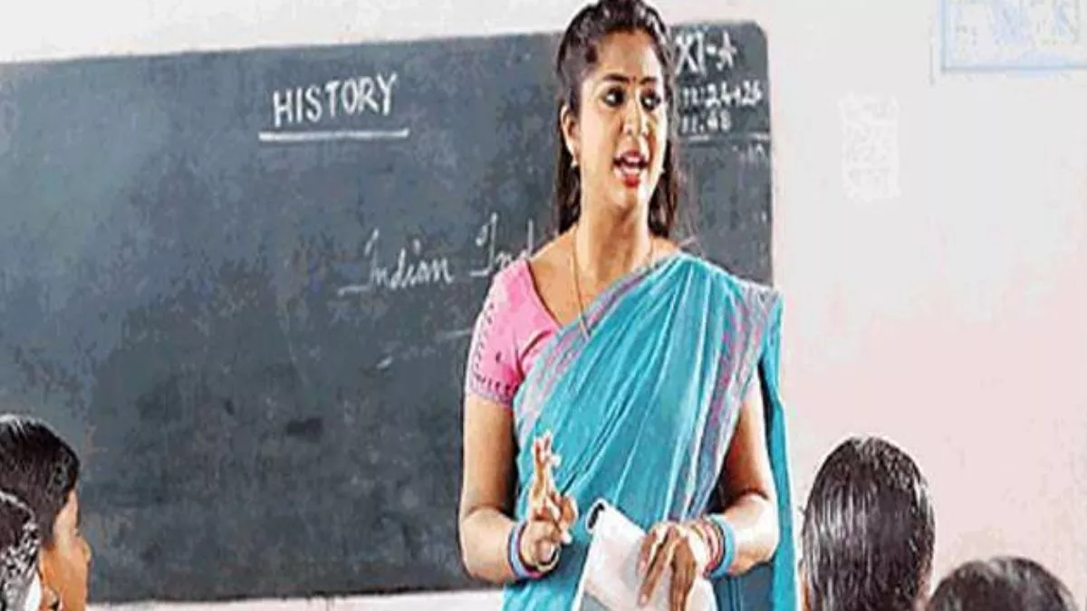 Photo of 270 शिक्षामित्रों पर गिरी गाज, महानिदेशक ने जारी किया ये आदेश