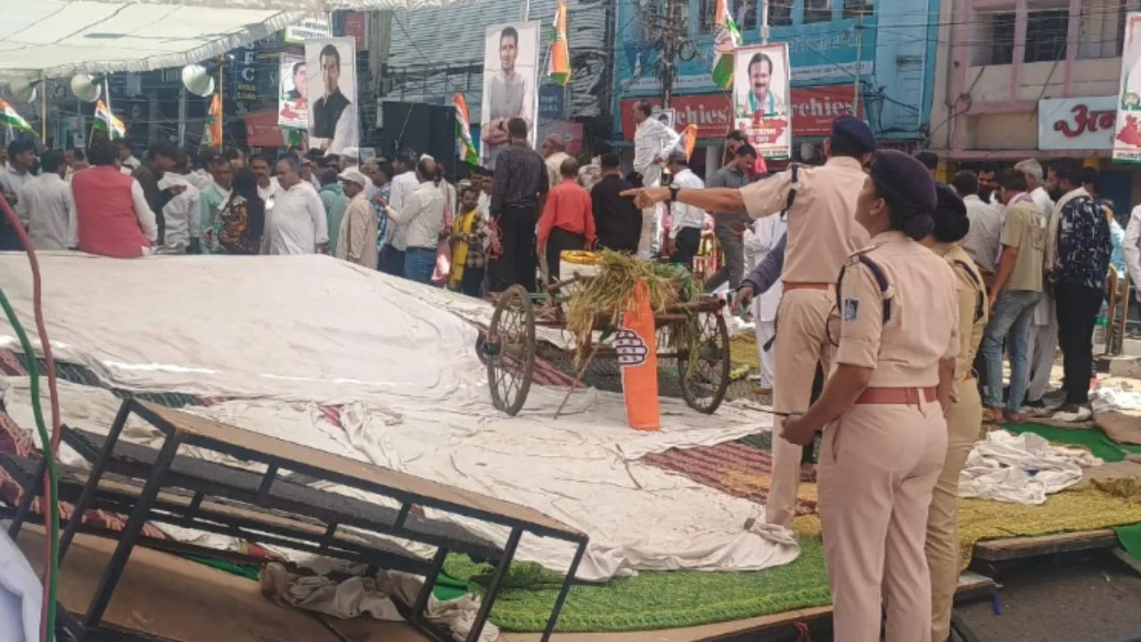 Photo of भोपाल में कांग्रेस के प्रदर्शन के दौरान हुआ कुछ ऐसा, 7 नेता हुए घायल