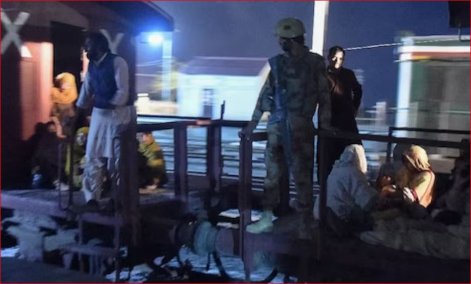 Photo of जाफर एक्सप्रेस रेस्क्यू ऑपरेशन में 33 बलूच विद्रोही मारे गए