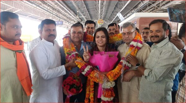 Photo of शक्ति दुबे और महक जायसवाल : नए प्रयागराज की पहचान