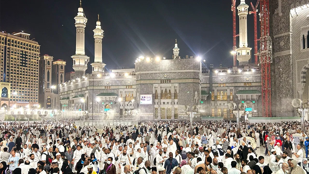 Photo of हज कोटे में कटौती पर विवाद: सऊदी अरब के फैसले पर केंद्र सरकार ने उठाया कदम