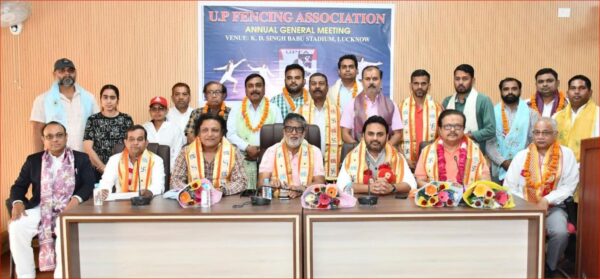 Photo of जतिन वर्मा बने यूपी फेंसिंग एसोसिएशन के अध्यक्ष, अभिजीत सरकार होंगे वरिष्ठ उपाध्यक्ष