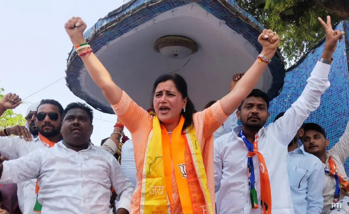 Photo of बीजेपी नेता नवनीत राणा को पाकिस्तान से मिली जान से मारने की धमकी