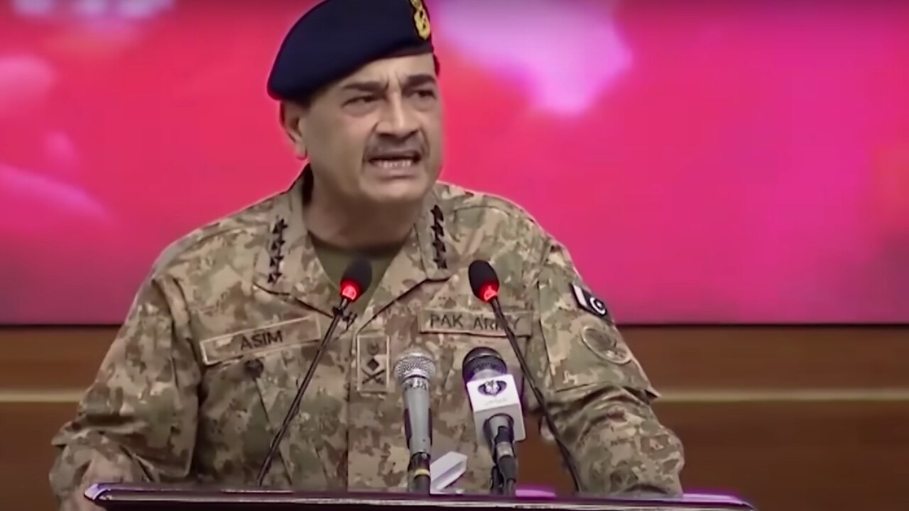 Photo of अमेरिका में पाक सेना प्रमुख का भड़काऊ भाषण: बोले- भारत को तोड़ देंगे