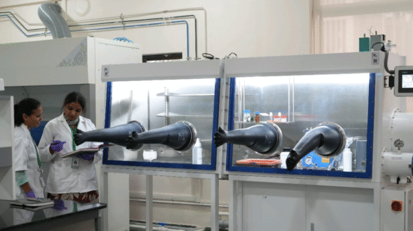 Photo of एम आई टी-वर्ल्ड पीस यूनिवर्सिटी ने एडवांस्ड लिथियम-आयन और सोडियम-आयन टेक्नोलॉजी पर आधारित भारत के पहले प्राइवेट यूनिवर्सिटी बैटरी रिसर्च सेंटर का शुभारंभ किया