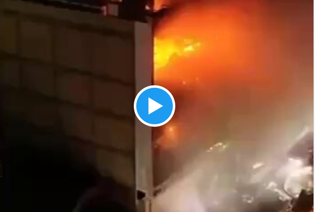 Photo of इराक के शॉपिंग मॉल में भीषण आग, 50 लोगों की मौत, देशभर में शोक