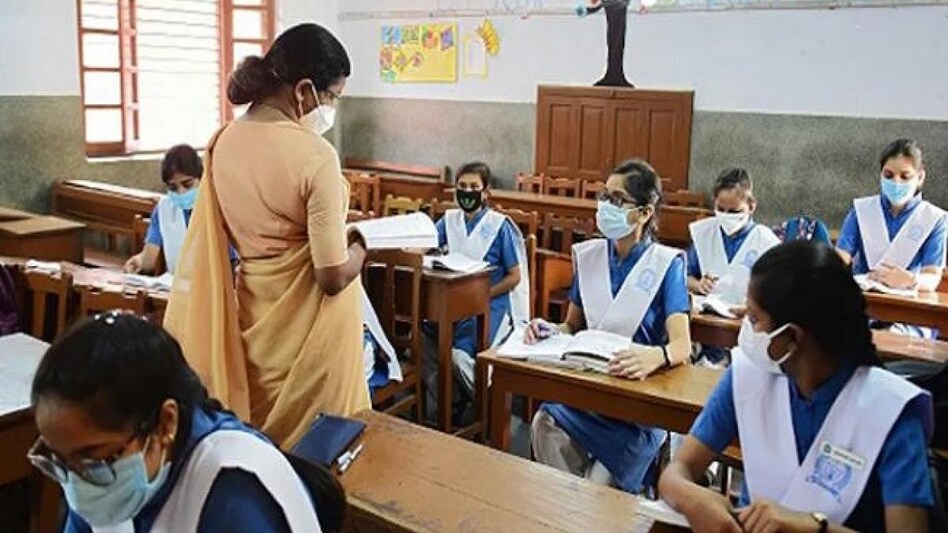 Photo of राजस्थान में उच्च शिक्षा पर संकट: संविदा शिक्षकों की नई नीति और उसके गंभीर परिणाम