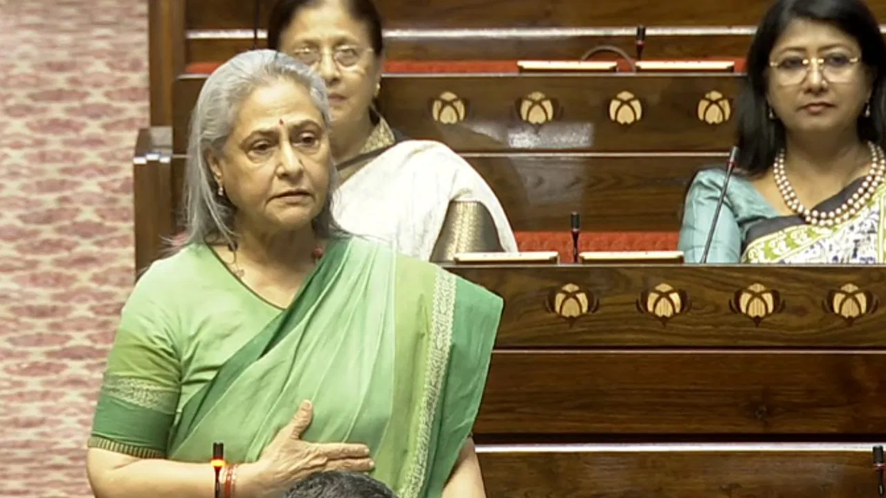 Photo of “जया बच्चन का सवाल– जब सिंदूर उजड़ गया, तो नाम ‘ऑपरेशन सिंदूर’ क्यों?”