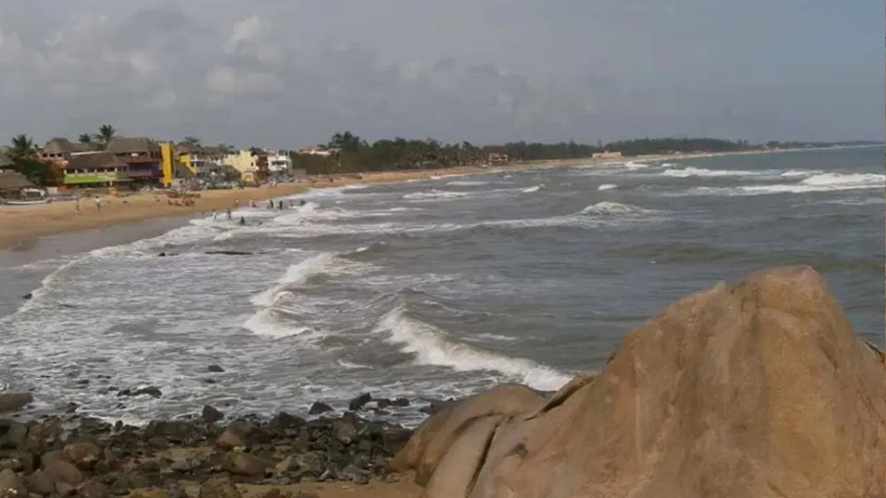 Photo of वसई के समुद्र तट पर मिला कुछ ऐसा मचा हड़कंप, सुरक्षा एजेंसियां सतर्क