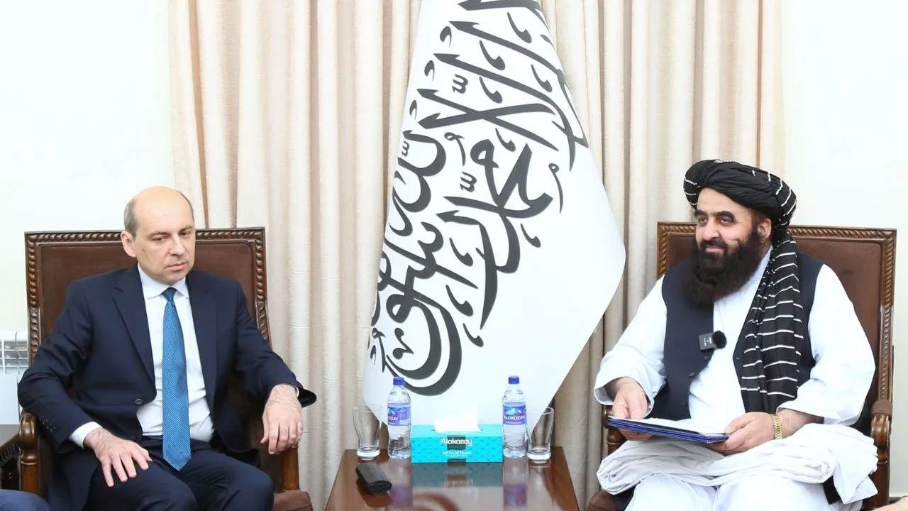 Photo of रूस ने तालिबान को दी आधिकारिक मान्यता, पाकिस्तान को करारा झटका 