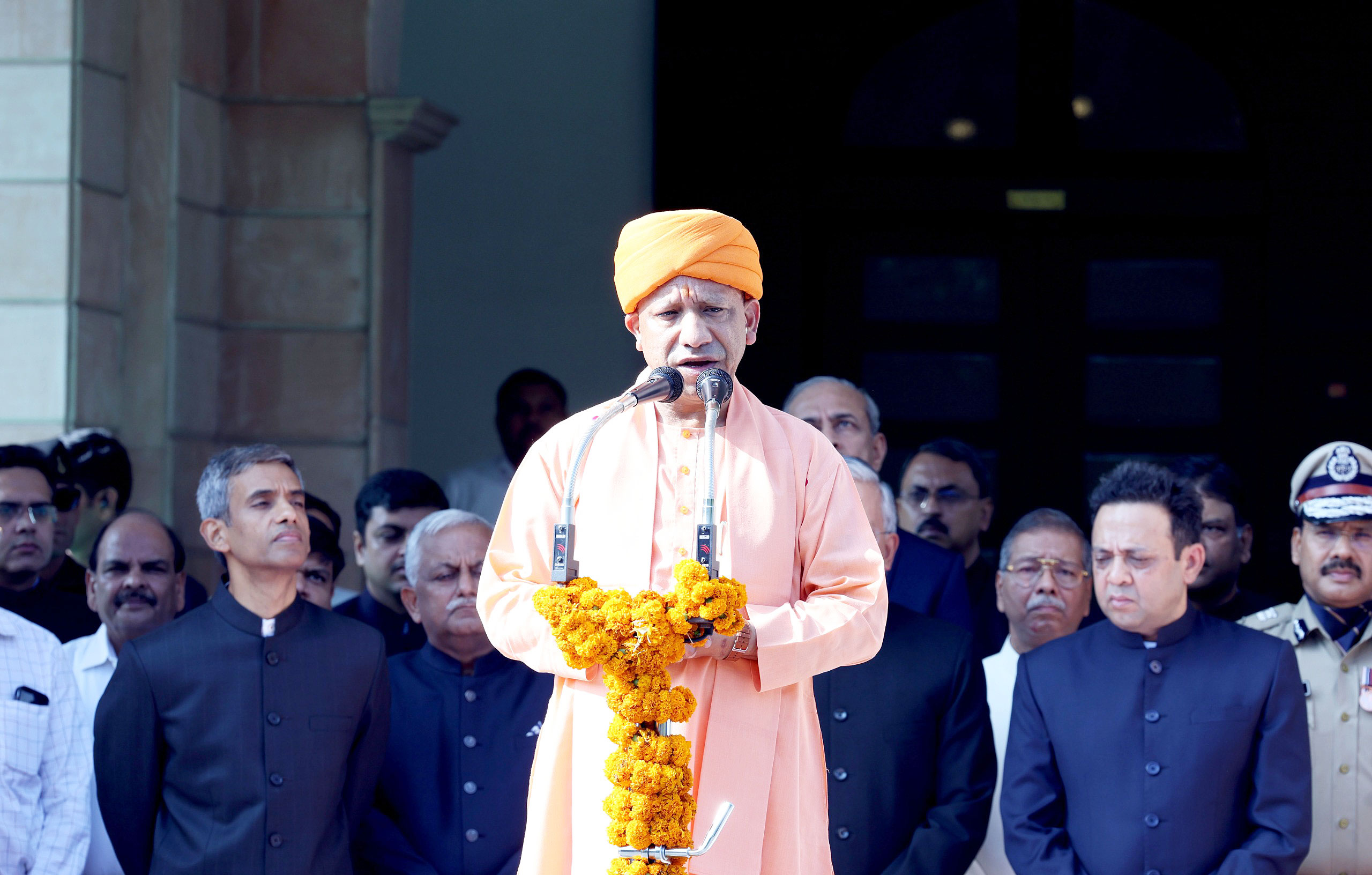 Photo of स्वतंत्रता दिवस पर सीएम योगी का संबोधन, स्वदेशी और आत्मनिर्भर भारत पर जोर