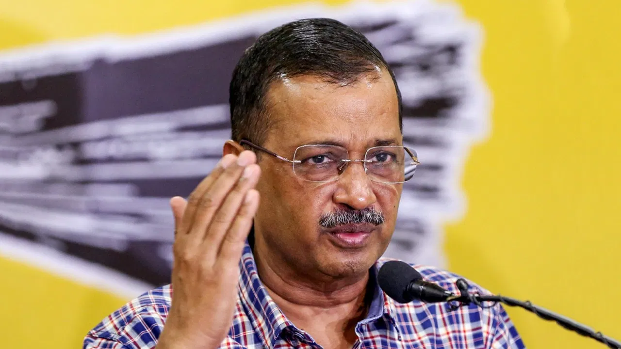 Photo of “मोदी ने किसानों की पीठ में घोंपा छुरा” – अमेरिकी टैरिफ पर गरजे केजरीवाल