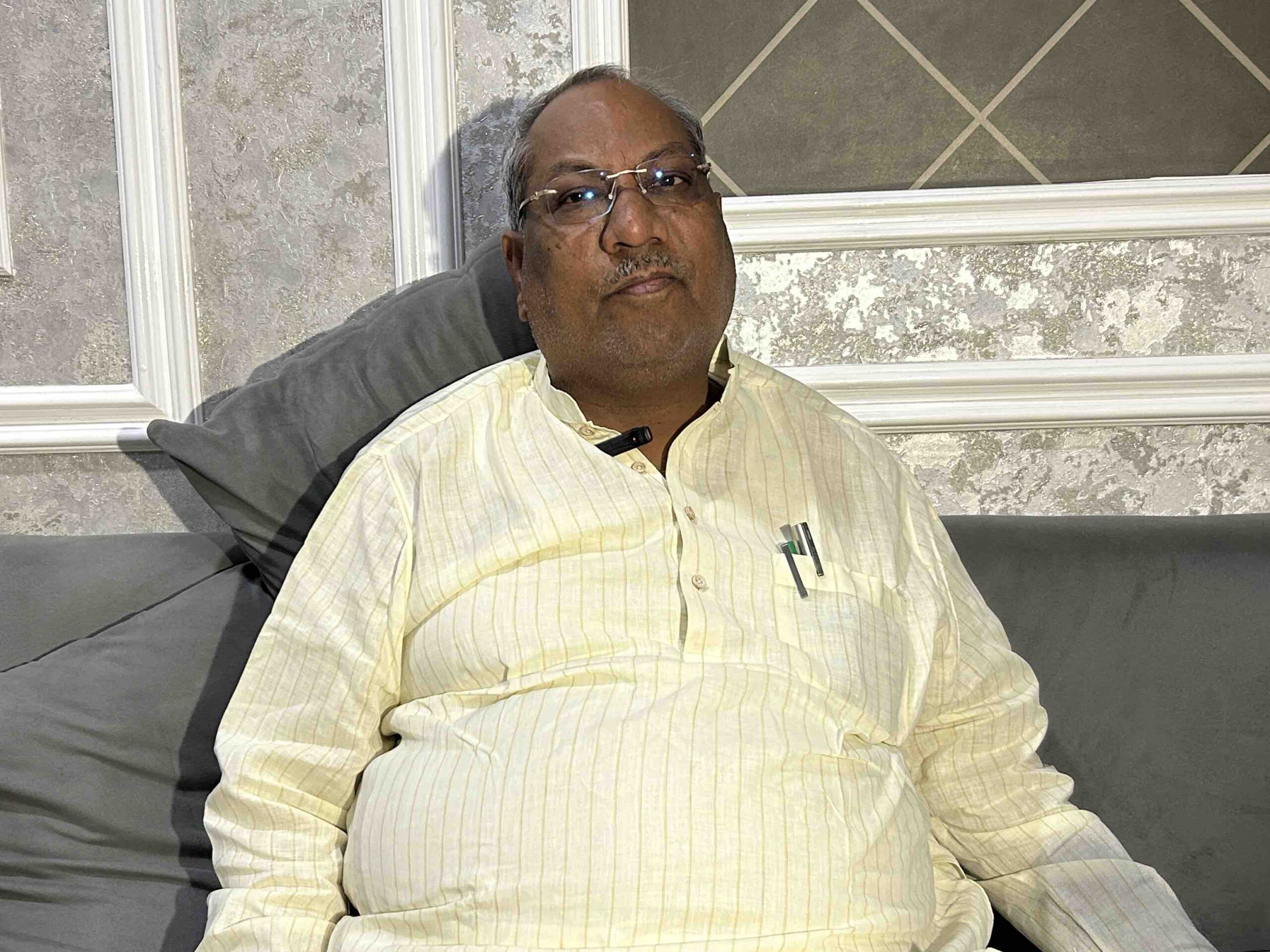 Photo of “रानी के पेट से राजा नहीं पैदा होता”– संजय निषाद का बड़ा बयान