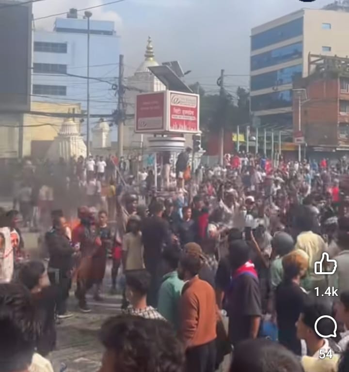 Photo of नेपाली राजनीति का संक्रमण काल : क्या ख़त्म हो गयी है पुराने नेताओं की भूमिका ?