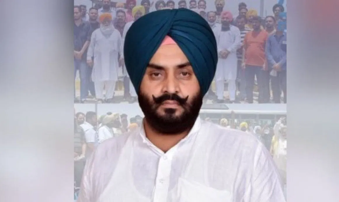 Photo of AAP विधायक हरमीत पठानमाजरा पुलिस हिरासत से फरार, फायरिंग के बाद मच गया हड़कंप