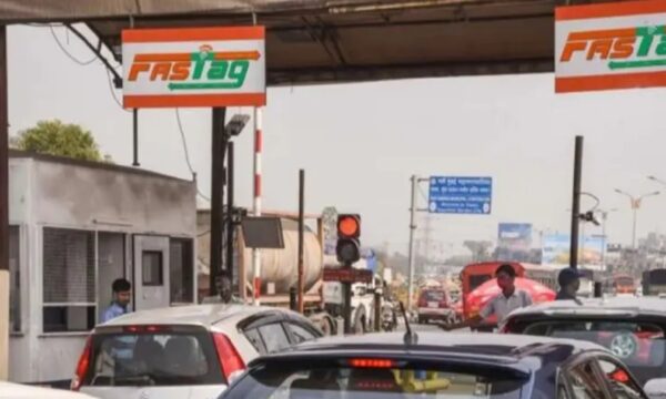 Photo of Toll पर नया नियम: अब UPI पेमेंट पर नहीं देना होगा डबल टैक्स