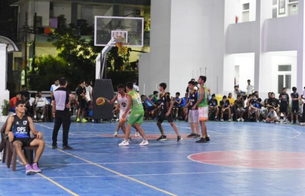 Photo of लूजर्स और ईबीए हूपर्स अंडर-14 फाइनल में, एएफएस-पीएसी बालर्स के बीच अंडर-17 की खिताबी भिड़ंत