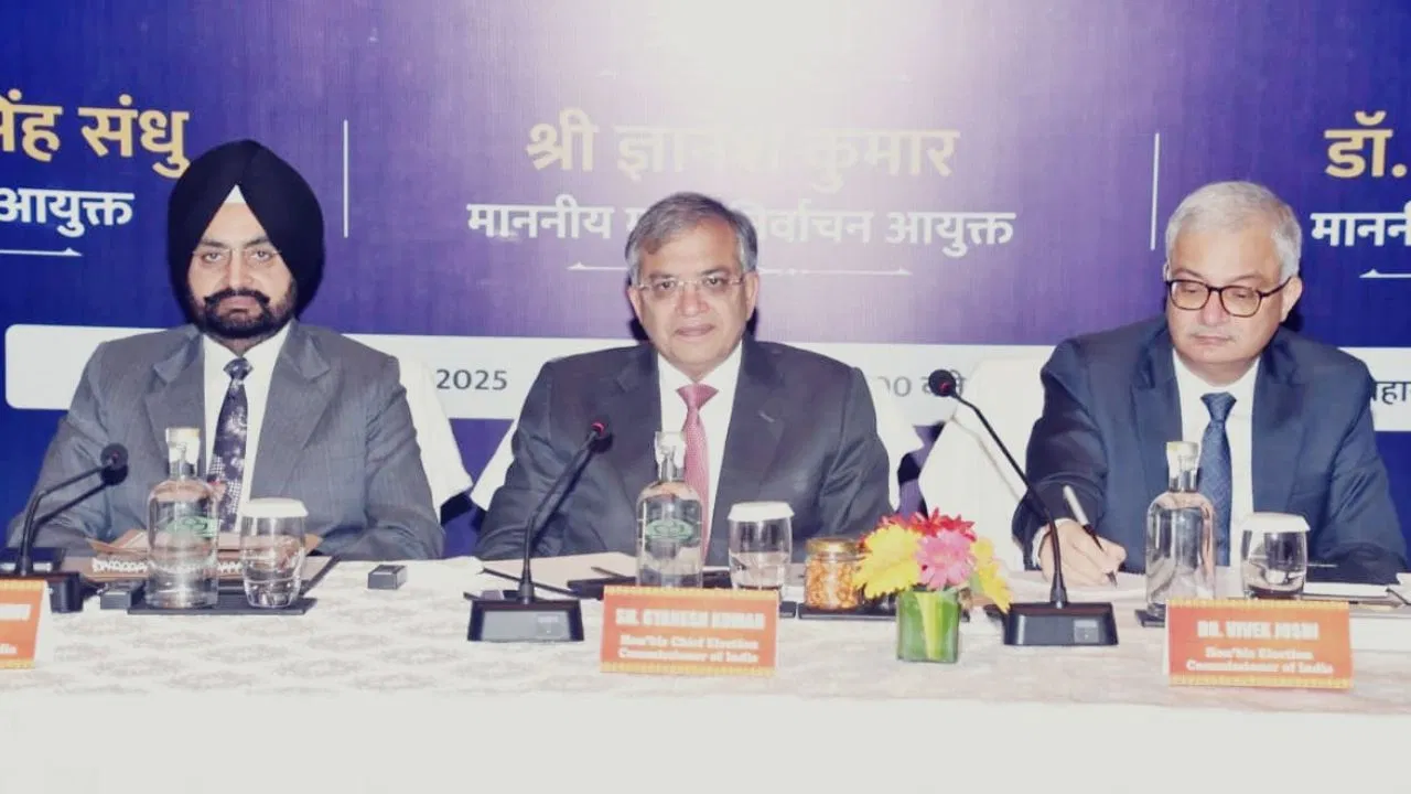 Photo of बिहार चुनाव 2025: मतदान के दिन सभी कर्मचारियों को मिलेगा पेड लीव, आयोग का सख्त निर्देश