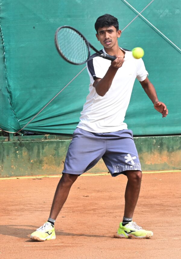 Photo of मेहर-शैलेंद्र ने जीता पुरुष युगल खिताब, अंडर-12 में अन्वेशा व तेजस चैंपियन