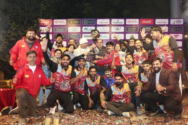 Photo of अवध हास्पिटल रनर्स फॉर विक्ट्री ने जीती सिंधी प्रीमियर लीग (एसपीएल) नेशनल लेवल 2025 की विजेता ट्रॉफी