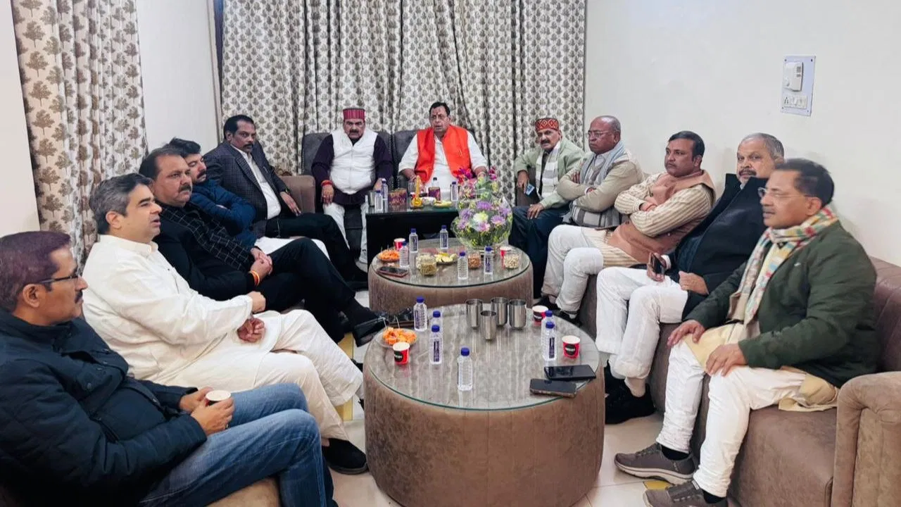 Photo of यूपी की सियासत में ब्राह्मण गोलबंदी, ‘सहभोज’ के बहाने लखनऊ में शक्ति प्रदर्शन