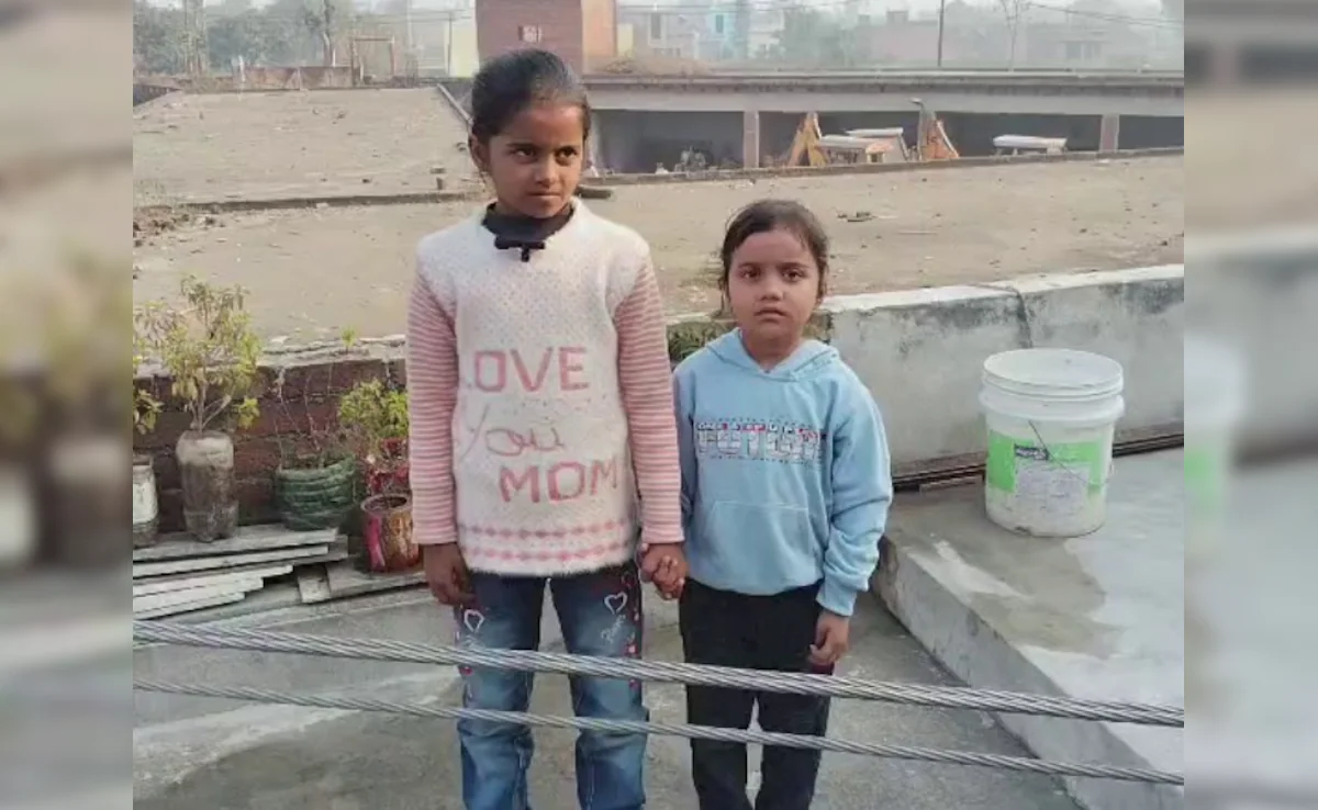 Photo of संभल: मासूम बच्चियों की अपील पर DM का त्वरित एक्शन, हटवाई गई हाईटेंशन लाइन