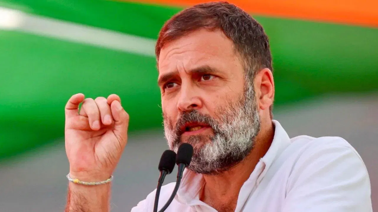 Photo of राहुल गांधी की सदस्यता पर फिर खतरा, सुल्तानपुर कोर्ट जल्द कर सकती है फैसला